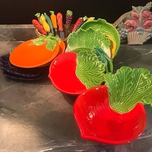 Horduerve’ Plates & Utensils